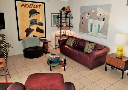 Manhattan Tower Apartment Hotel - image 10