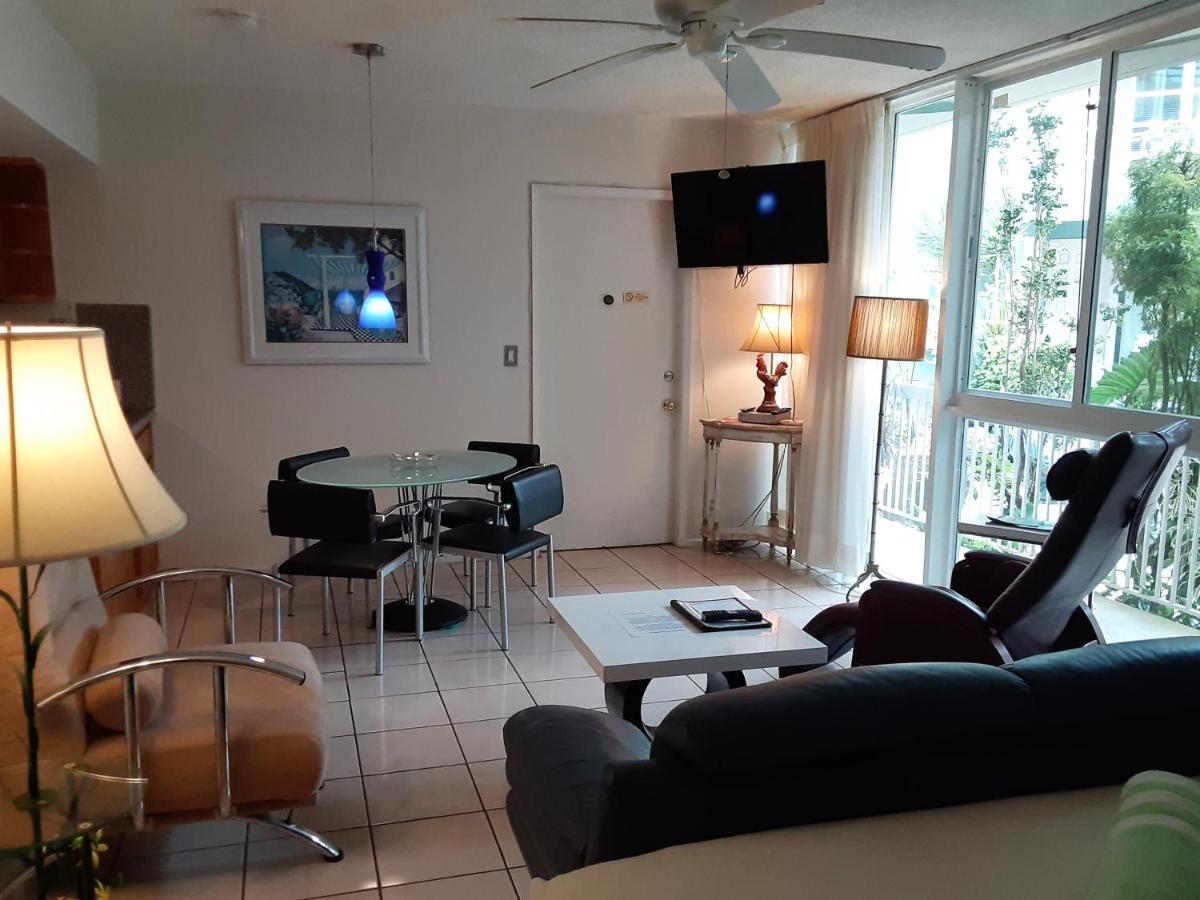 Manhattan Tower Apartment Hotel - image 2
