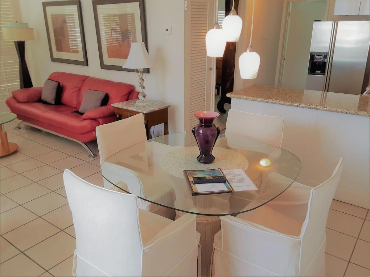 Manhattan Tower Apartment Hotel - image 3