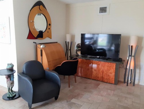 Manhattan Tower Apartment Hotel - image 45