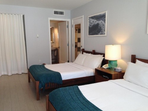 Tides Inn Hotel - image 23
