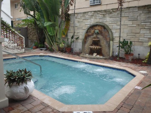 Courtyard Villa Hotel - image 12