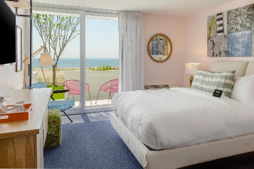 Plunge Beach Resort - image 18