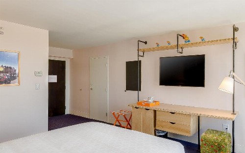 Plunge Beach Resort - image 28