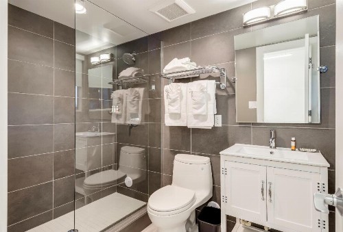 Plunge Beach Resort - image 49