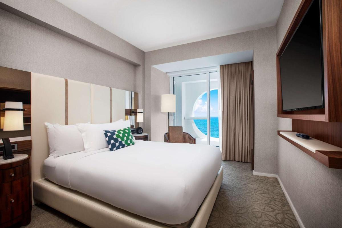 Conrad Fort Lauderdale Beach - image 5