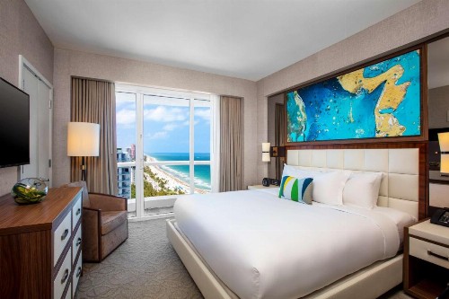 Conrad Fort Lauderdale Beach - image 6