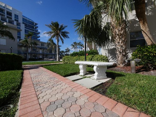 Holiday Isle Yacht Club - image 28