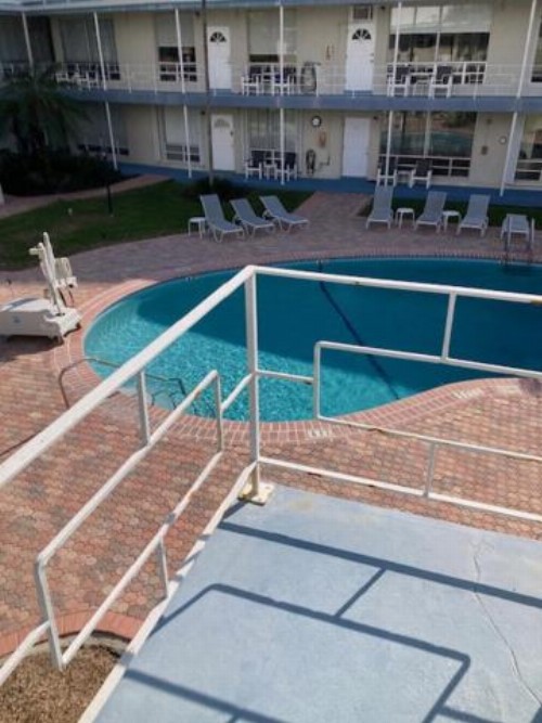 Holiday Isle Yacht Club - image 46