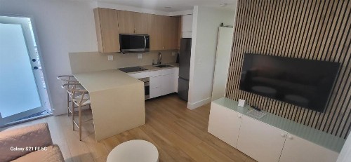 Green Island Inn - image 19