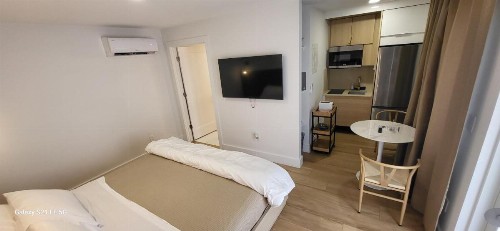 Green Island Inn - image 46