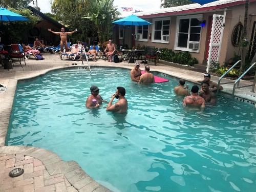 INN LEATHER GUEST HOUSE-GAY MALE ONLY - image 25