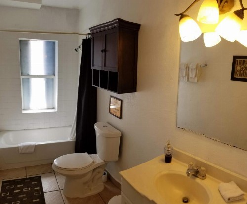 INN LEATHER GUEST HOUSE-GAY MALE ONLY - image 27