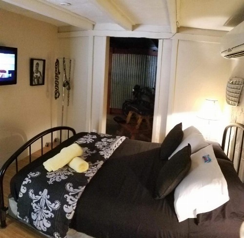 INN LEATHER GUEST HOUSE-GAY MALE ONLY - image 45
