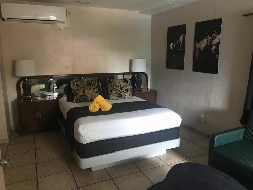INN LEATHER GUEST HOUSE-GAY MALE ONLY - image 48