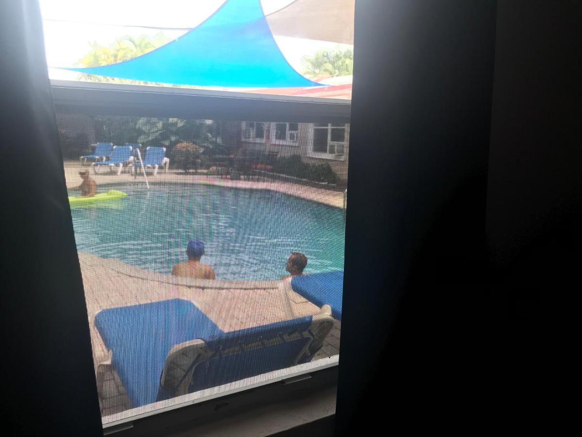 INN LEATHER GUEST HOUSE-GAY MALE ONLY - image 7