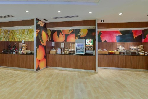 Fairfield Inn & Suites By Marriott Fort Lauderdale Downtown/Las Olas - image 18