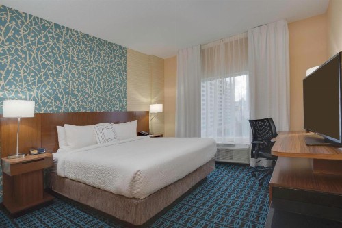 Fairfield Inn & Suites By Marriott Fort Lauderdale Downtown/Las Olas - image 9