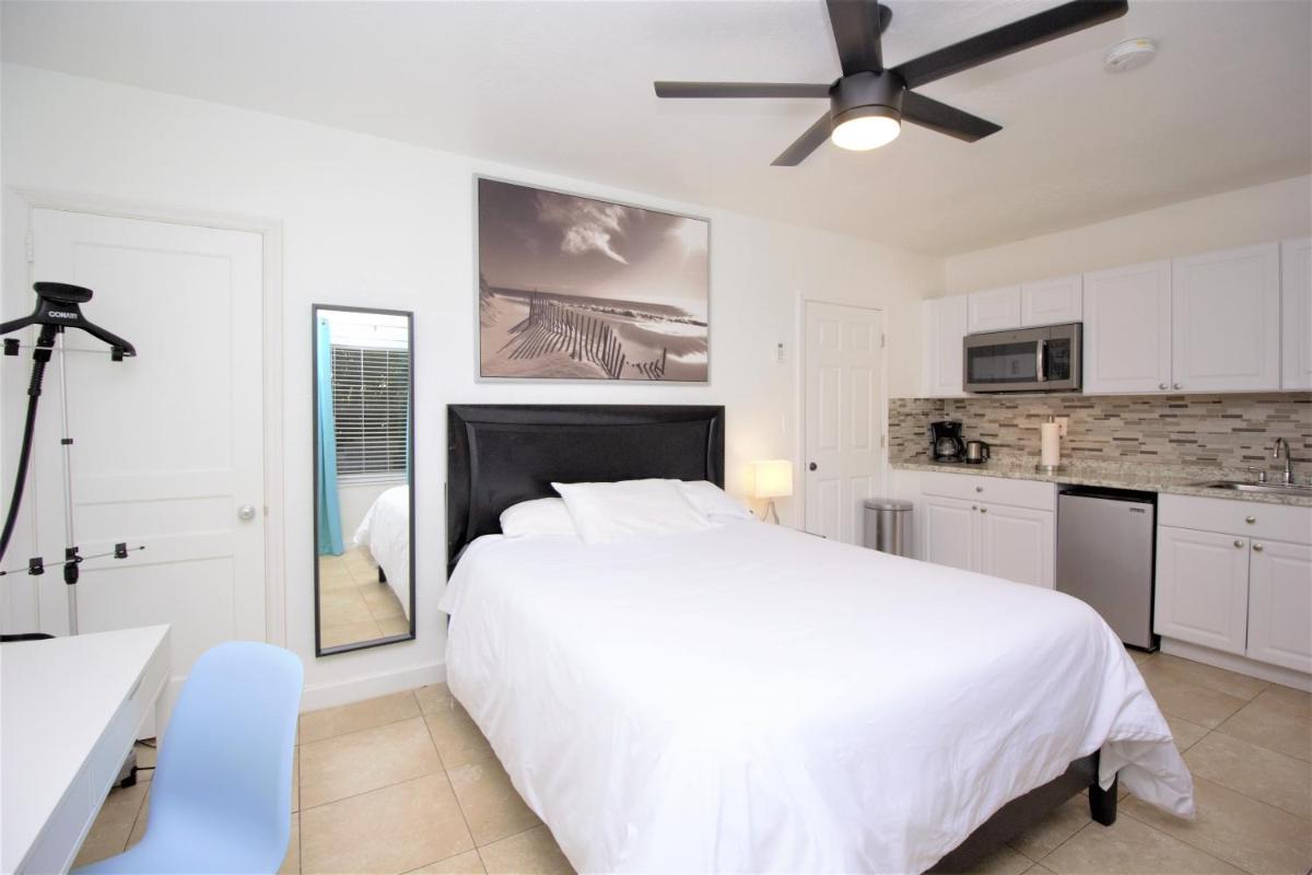 Tropical Getaway Studio-628B - image 5