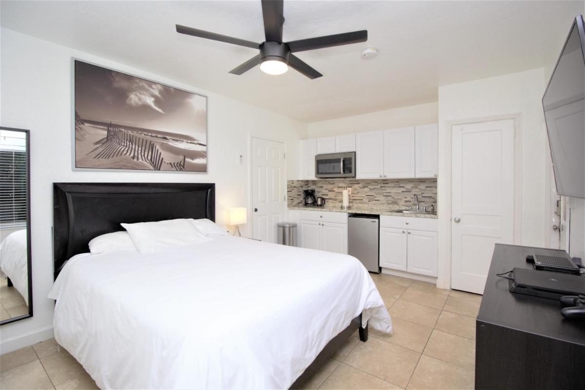 Tropical Getaway Studio-628B - image 6