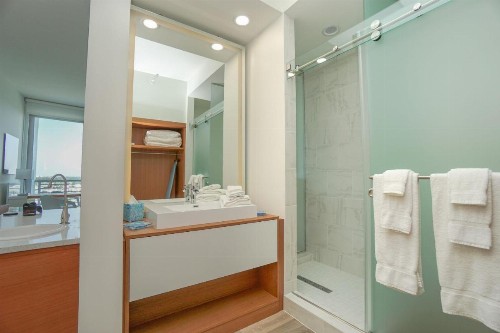 TRYP by Wyndham Maritime Fort Lauderdale - image 25