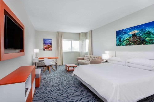 TRYP by Wyndham Maritime Fort Lauderdale - image 5