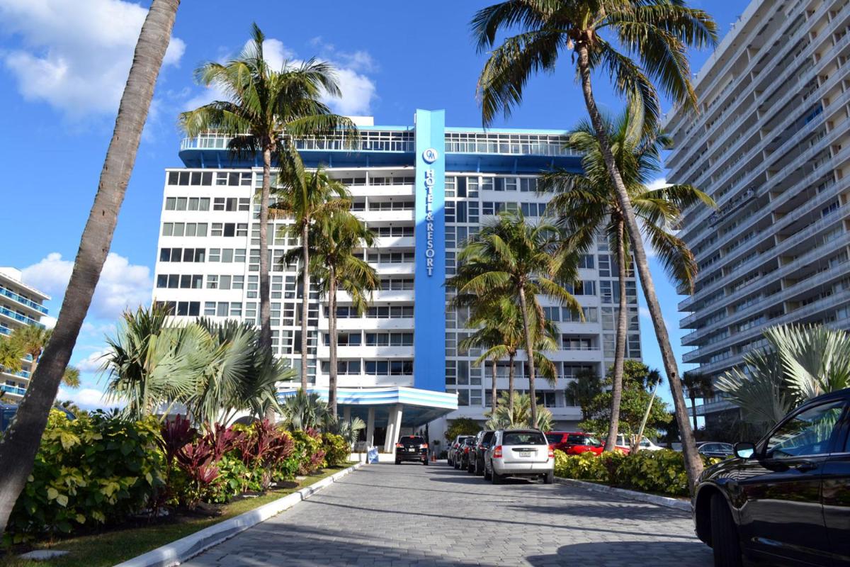 Beachfront Apartment By The Sea (1/1) - image 6
