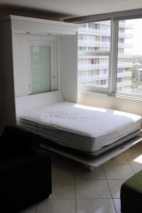 Beachfront Apartment By The Sea (1/1) - image 8