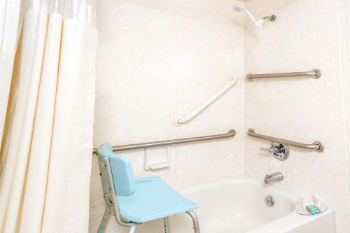 Ocean Reef Hotel - image 35
