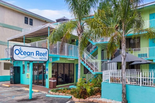 Ocean Reef Hotel - image 43