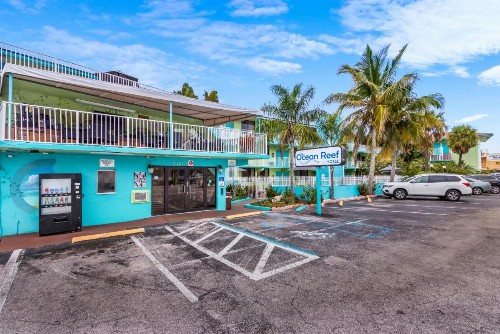 Ocean Reef Hotel - image 48
