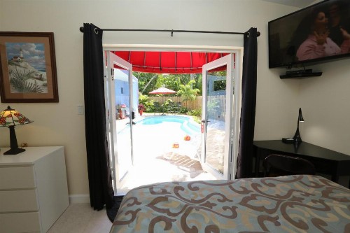 Fantasy Island Inn Caters to Men - image 13