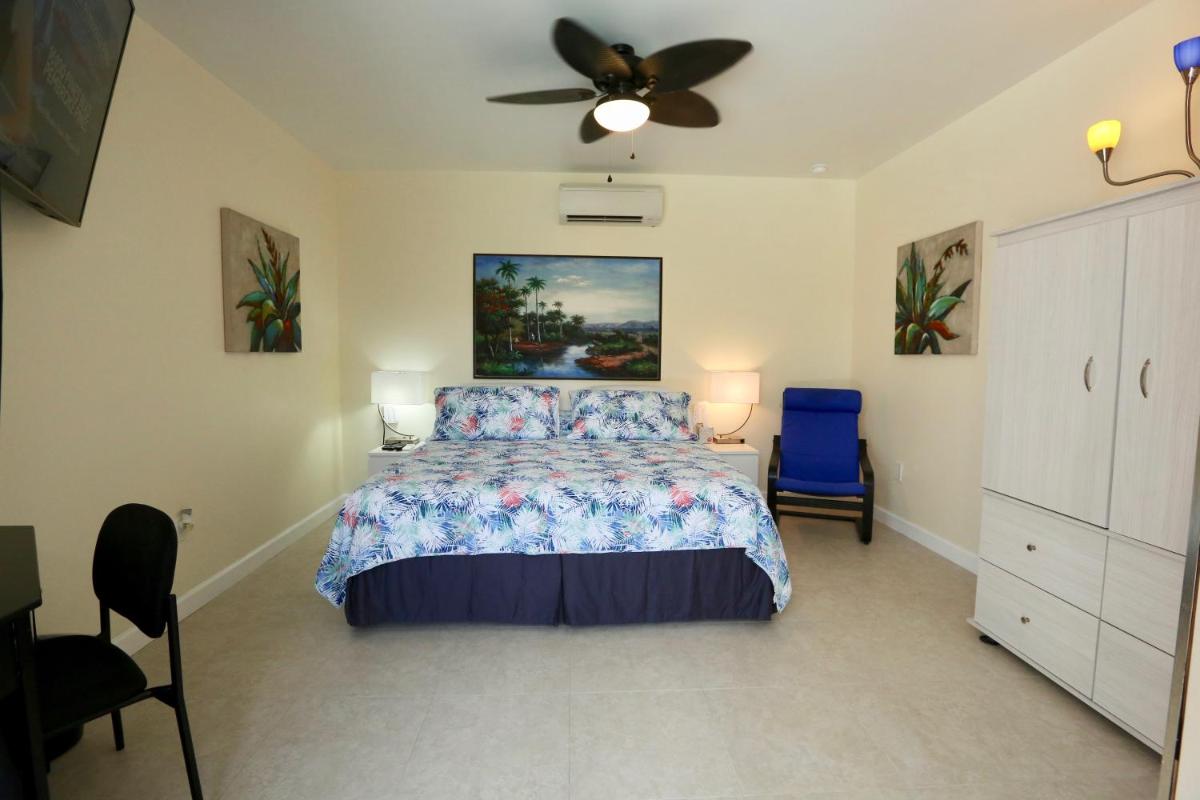 Fantasy Island Inn Caters to Men - image 4