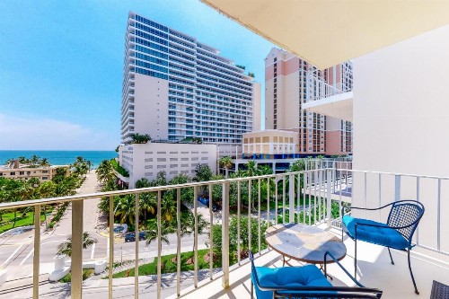 Harbor Haven 805 - image 9