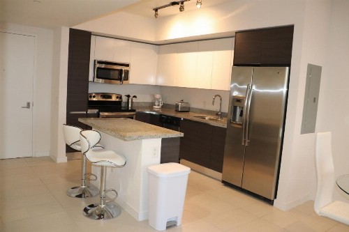 Riverwalk Apartments 30 Day Stays - image 8
