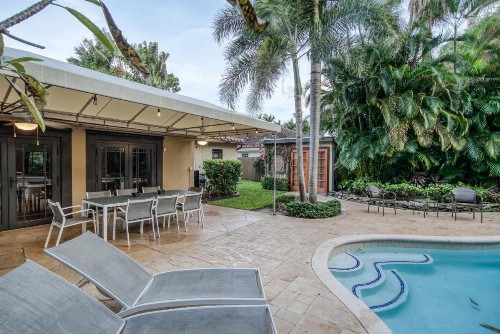 Tropical Hideaway - image 6