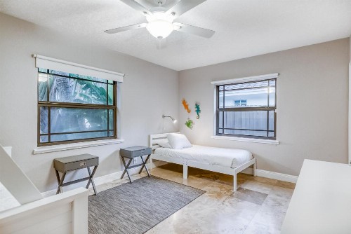 Tropical Hideaway - image 9