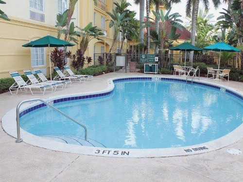 La Quinta Plantation at Peters Road Hotel