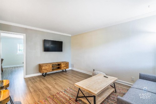 Cozy Stay at Wilton Manors by Angel Host - image 14