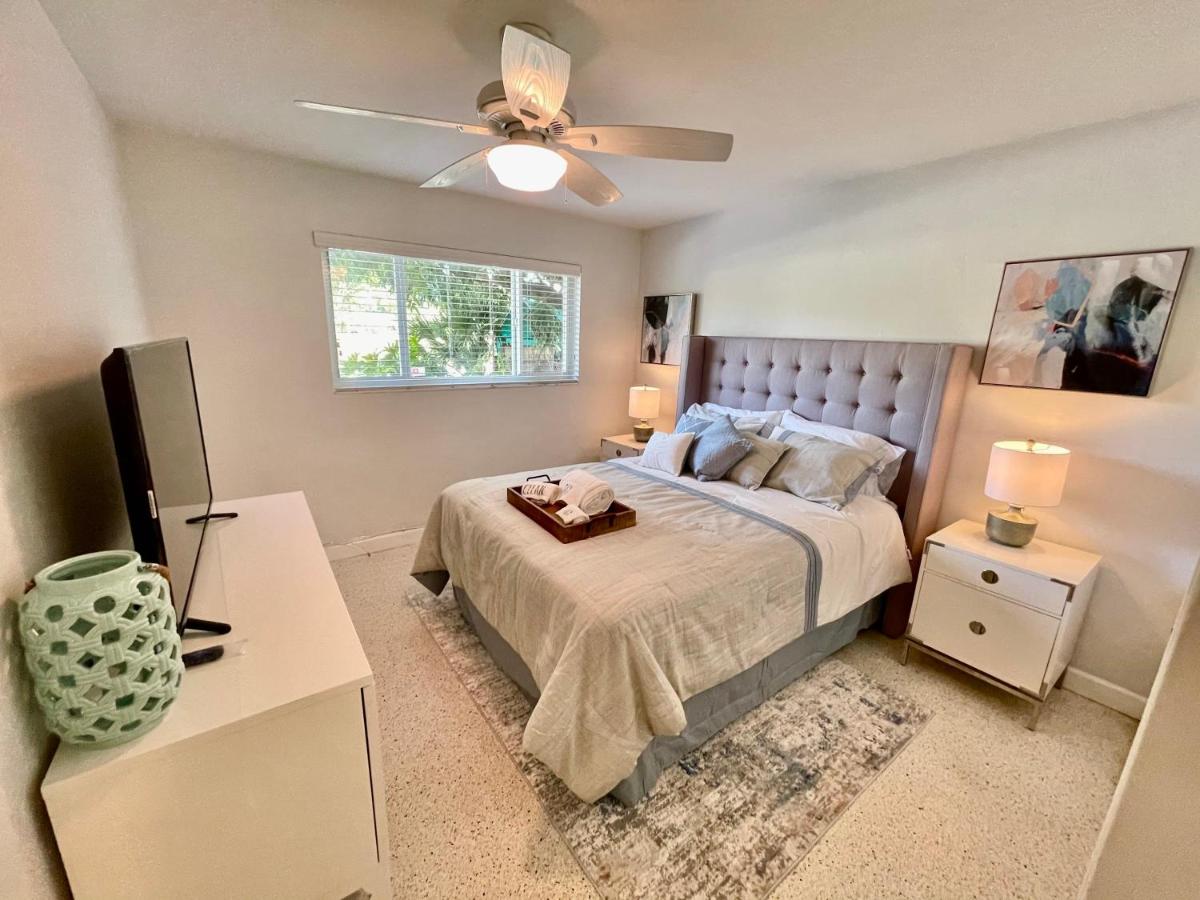 Peaceful 3 bed 2 Bath Home Close to Wilton Manors - image 7
