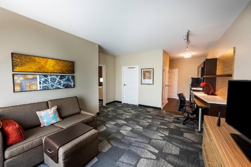TownePlace Suites by Marriott Fort Mill at Carowinds Blvd - image 4