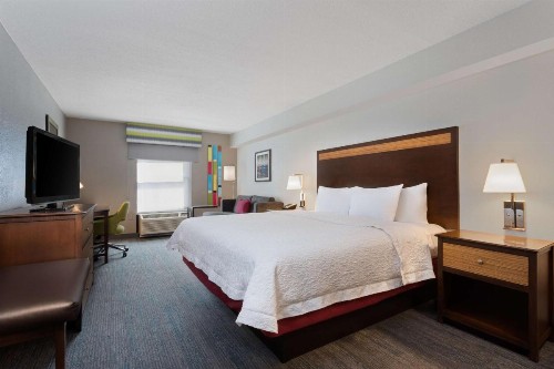 Hampton Inn & Suites Fort Myers Beach/Sanibel Gateway - image 26