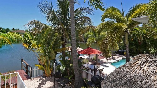 Manatee Bay Inn - image 11