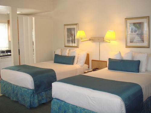 Beach Shell Inn - image 8