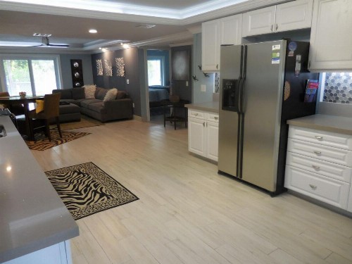 Island Hideaway Luxury Suites - image 12