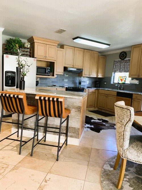 Island Hideaway Luxury Suites - image 15