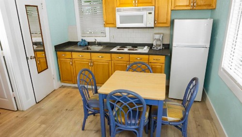 Lighthouse Resort: Inn & Suites - image 16
