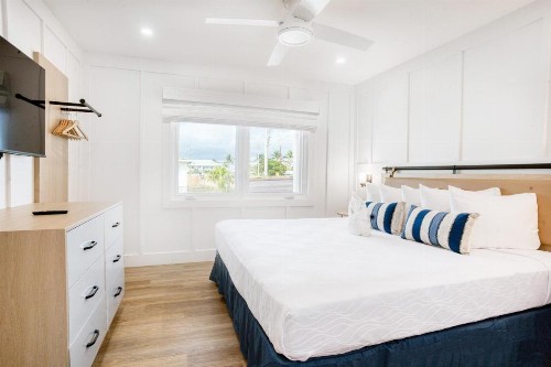 Lighthouse Resort: Inn & Suites - image 8