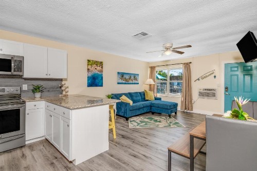 Latitude 26 Waterfront Boutique Resort - Fort Myers Beach - image 12