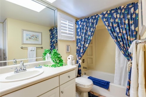 7902 Estero Home - image 9